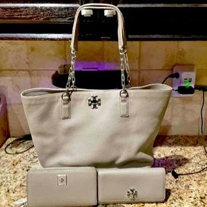 Authentic Tory Burch purse with 2 matching wallets